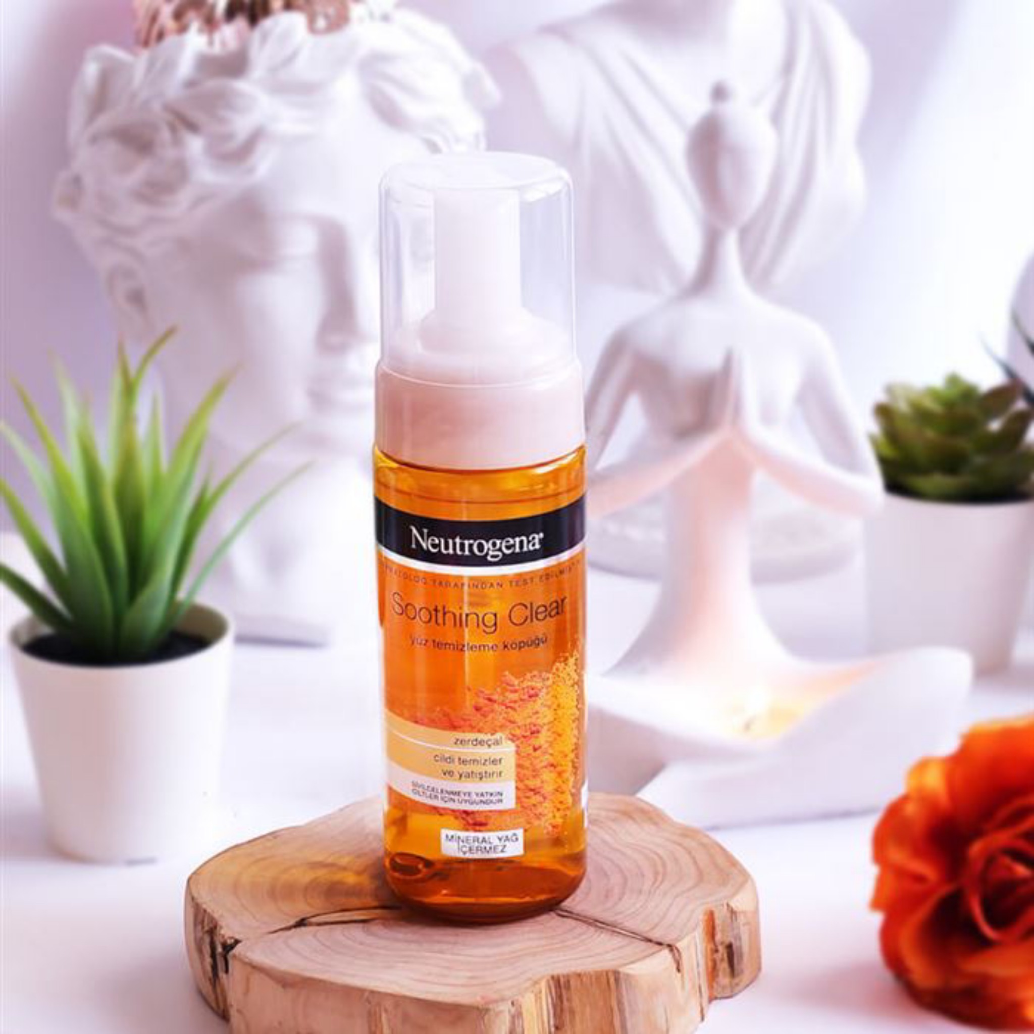 فوم شستشوی صورت نوتروژینا ۱۵۰ میل مخصوص پوست چرب، مختلط …